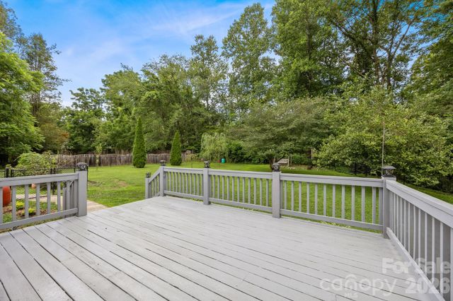 6 Springfield Way, Arden, NC 28704