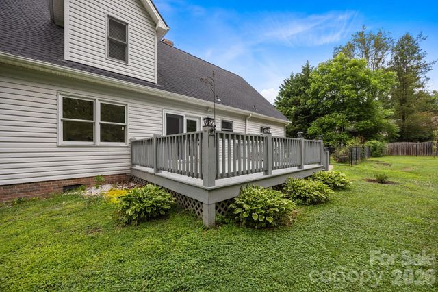 6 Springfield Way, Arden, NC 28704