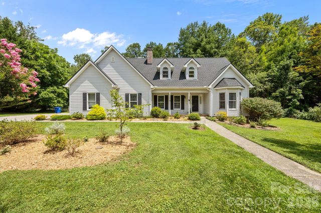 6 Springfield Way, Arden, NC 28704