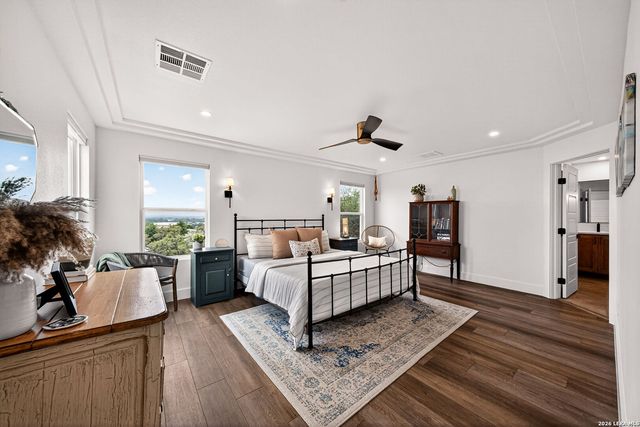 114 MAGNOLIA CIR, Boerne, TX 78006