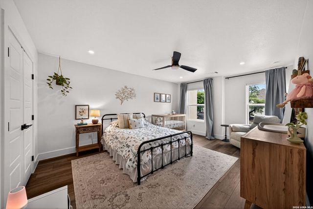 114 MAGNOLIA CIR, Boerne, TX 78006