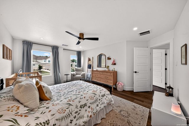 114 MAGNOLIA CIR, Boerne, TX 78006