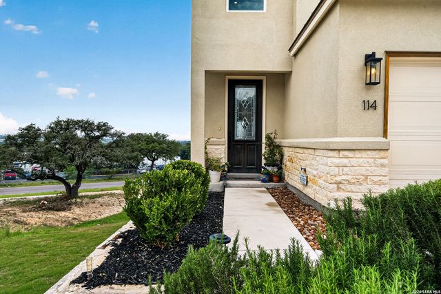 114 MAGNOLIA CIR, Boerne, TX 78006