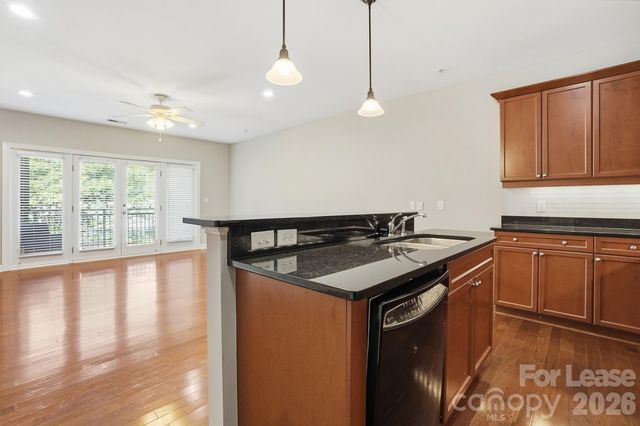 1829 Kenilworth Avenue 204, Charlotte, NC 28203