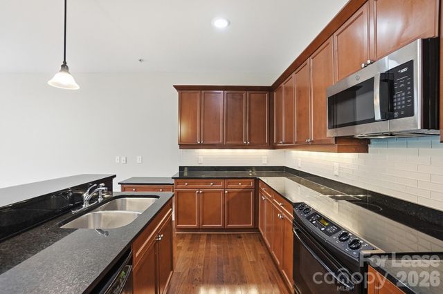1829 Kenilworth Avenue 204, Charlotte, NC 28203