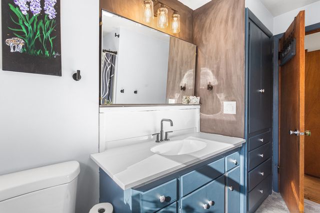 19 Fairlawn Avenue, Middletown, CT 06457