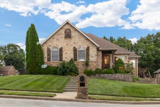 1225 West Wildcherry Street, Ozark, MO 65721