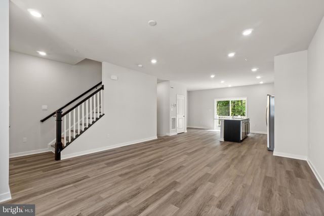 5011 SILVER OAK DR, Rosedale, MD 21237