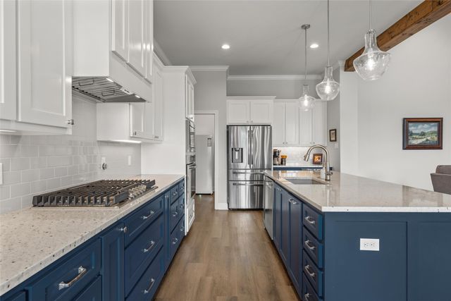 624 Lindsay Lane, Robinson, TX 76706