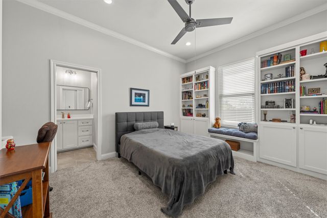 624 Lindsay Lane, Robinson, TX 76706