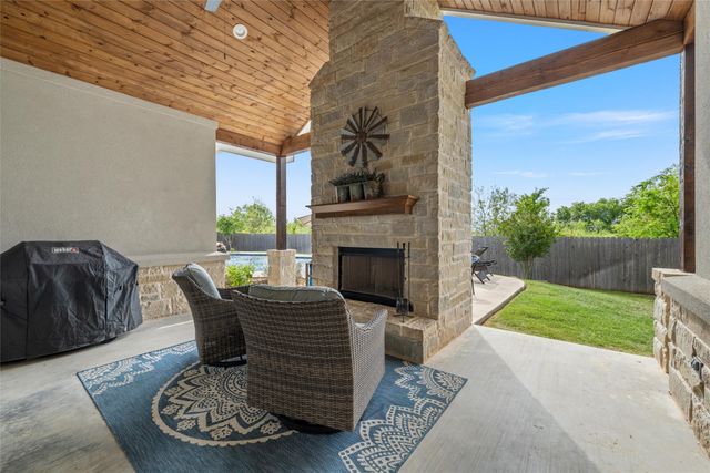 624 Lindsay Lane, Robinson, TX 76706