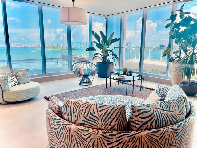 700 NE 26th Ter 3504, Miami, FL 33137