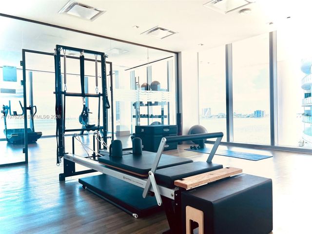 700 NE 26th Ter 3504, Miami, FL 33137