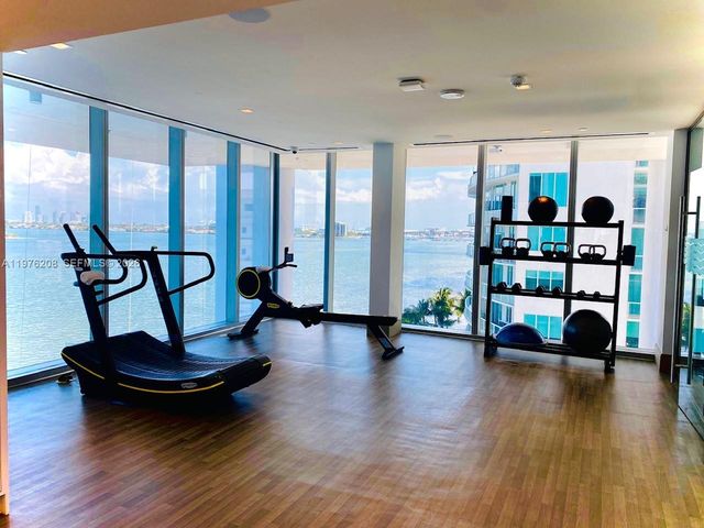 700 NE 26th Ter 3504, Miami, FL 33137