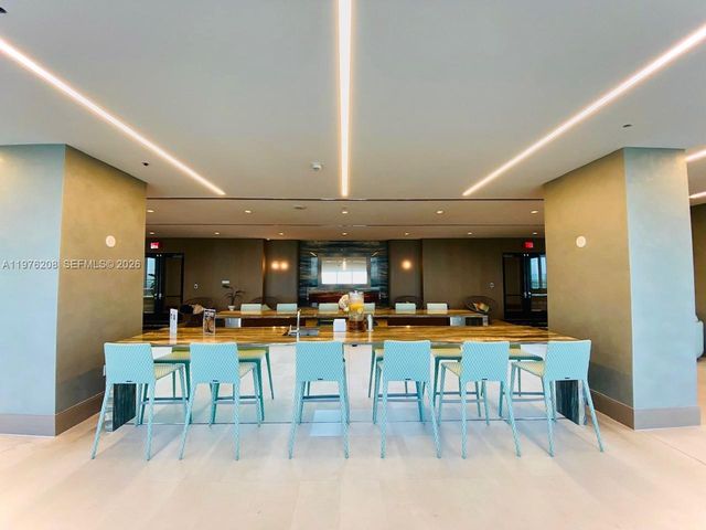 700 NE 26th Ter 3504, Miami, FL 33137