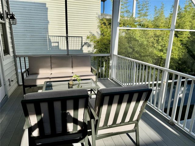 501 PALM AVENUE, Palm Harbor, FL 34683