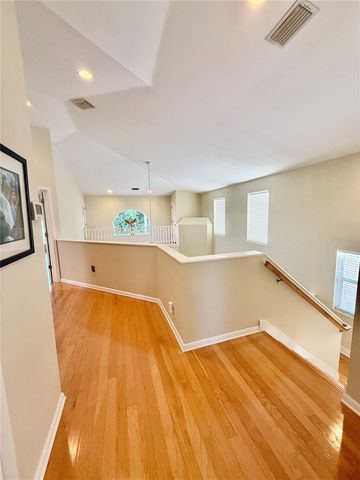 501 PALM AVENUE, Palm Harbor, FL 34683