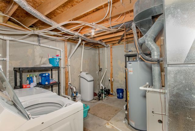 1925 S Chateau St, Wichita, KS 67207