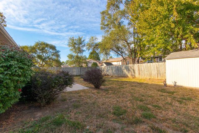 1925 S Chateau St, Wichita, KS 67207