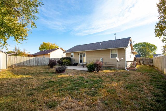 1925 S Chateau St, Wichita, KS 67207