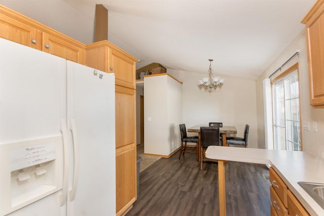 1925 S Chateau St, Wichita, KS 67207