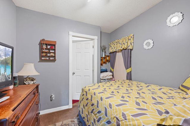 2524 Portland Avenue, Minneapolis, MN 55404