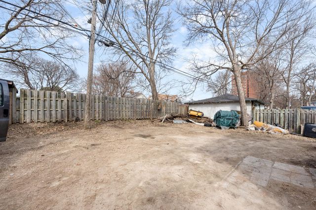 2524 Portland Avenue, Minneapolis, MN 55404