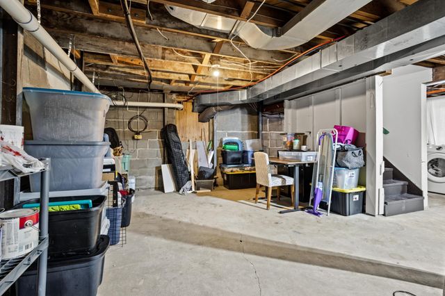 620 12th Street N, Moorhead, MN 56560