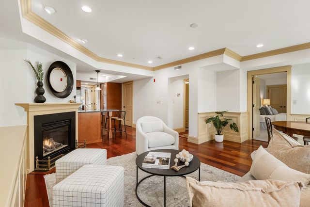 66 State St Unit 202, Portsmouth, NH 03801