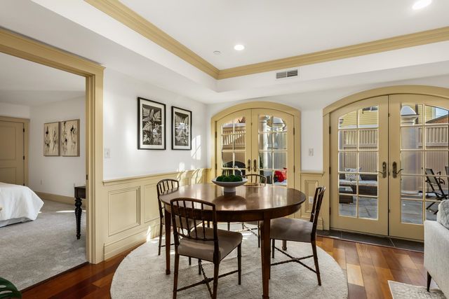 66 State St Unit 202, Portsmouth, NH 03801