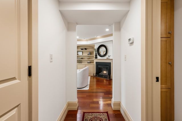 66 State St Unit 202, Portsmouth, NH 03801