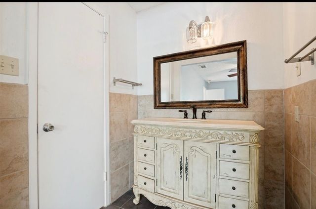 5808 Harvest Hill Road, Dallas, TX 75230