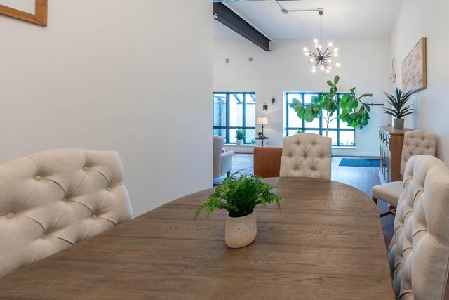 121 E High Street, London, OH 43140