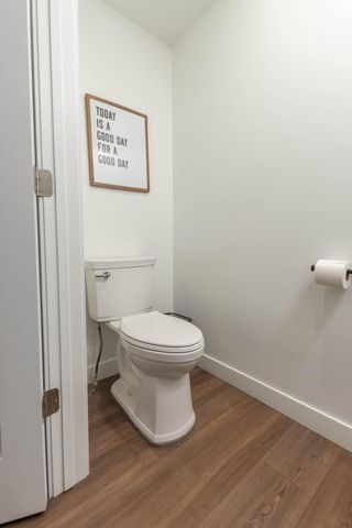 121 E High Street, London, OH 43140