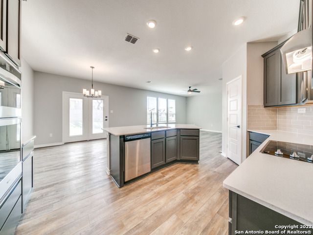 26006 LOS MIRASOLES, Boerne, TX 78015