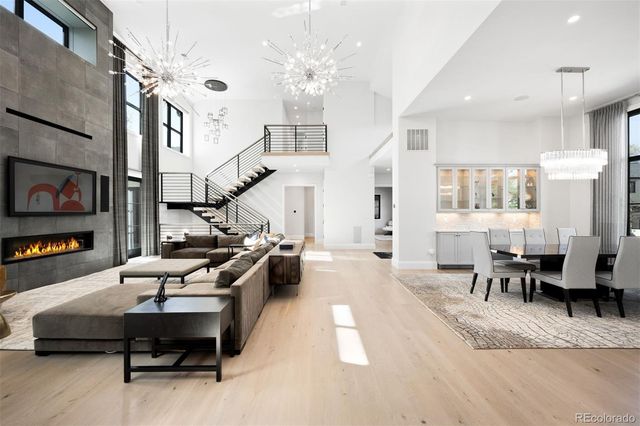 2821 E Cedar Avenue 2, Denver, CO 80209