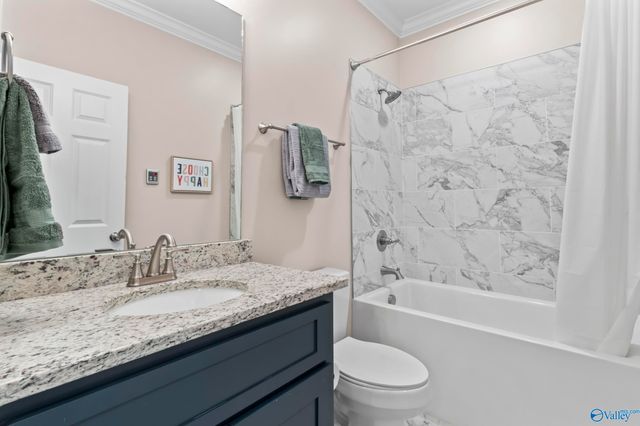 3006 Lisa Lane, Decatur, AL 35603