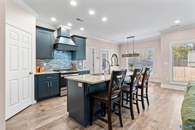 3006 Lisa Lane, Decatur, AL 35603