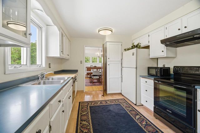 2113 Monroe STREET, New Holstein, WI 53061