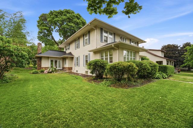 2113 Monroe STREET, New Holstein, WI 53061
