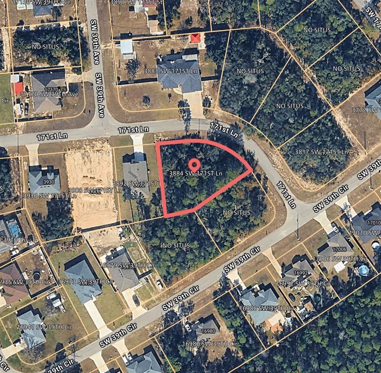 Image 2 of property listing at 3884 SW 171ST LANE, Ocala, FL 34473