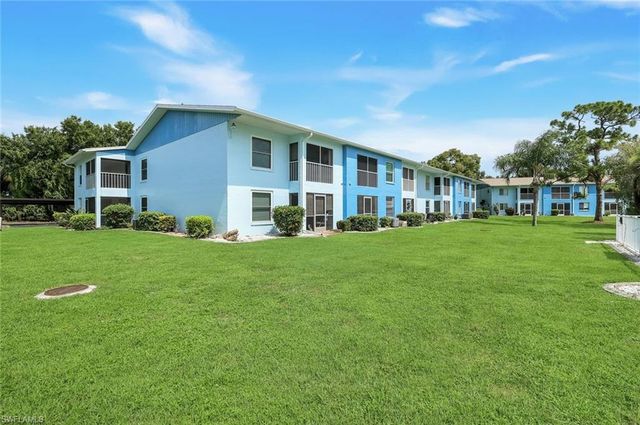 1100 Pondella RD 906, Cape Coral, FL 33909