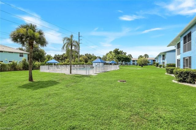1100 Pondella RD 906, Cape Coral, FL 33909