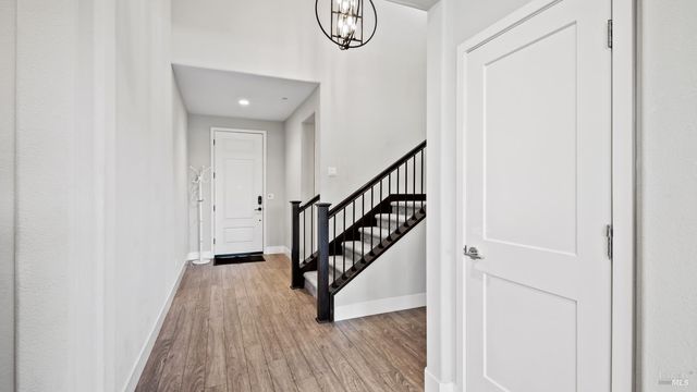 1453 Oak Cir, Rohnert Park, CA 94928