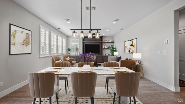 1453 Oak Cir, Rohnert Park, CA 94928