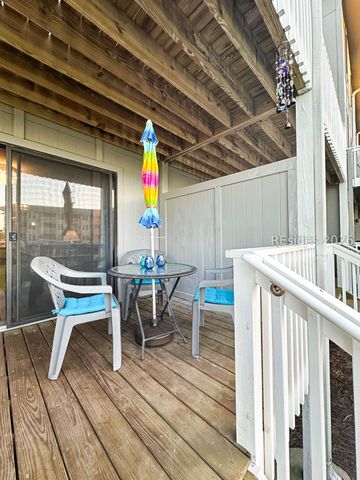 3 Cedar Reef Dr Unit E102, St Helena Island, SC 29920