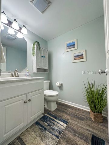 3 Cedar Reef Dr Unit E102, St Helena Island, SC 29920