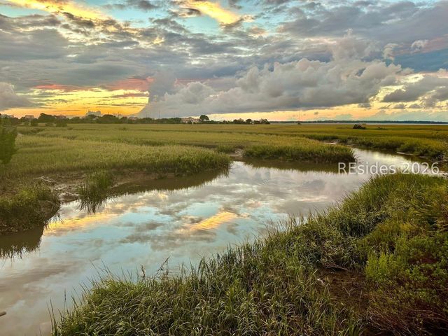 3 Cedar Reef Dr Unit E102, St Helena Island, SC 29920