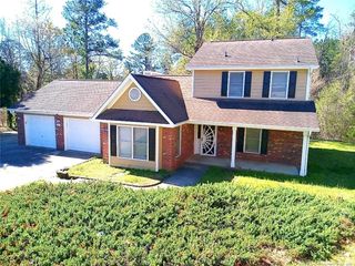 5811 Mondavi Place, Fayetteville, NC 28314