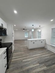 705 1/2 W Stanford, Houston, TX 77019
